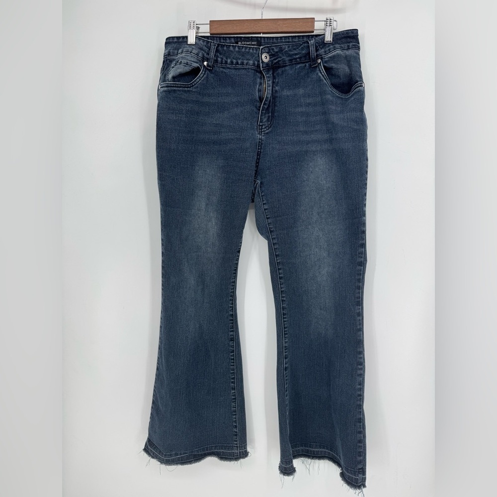 BloomChic Women's Dark Blue Flare Jeans Denim Business Casual Basic Plus Size 16